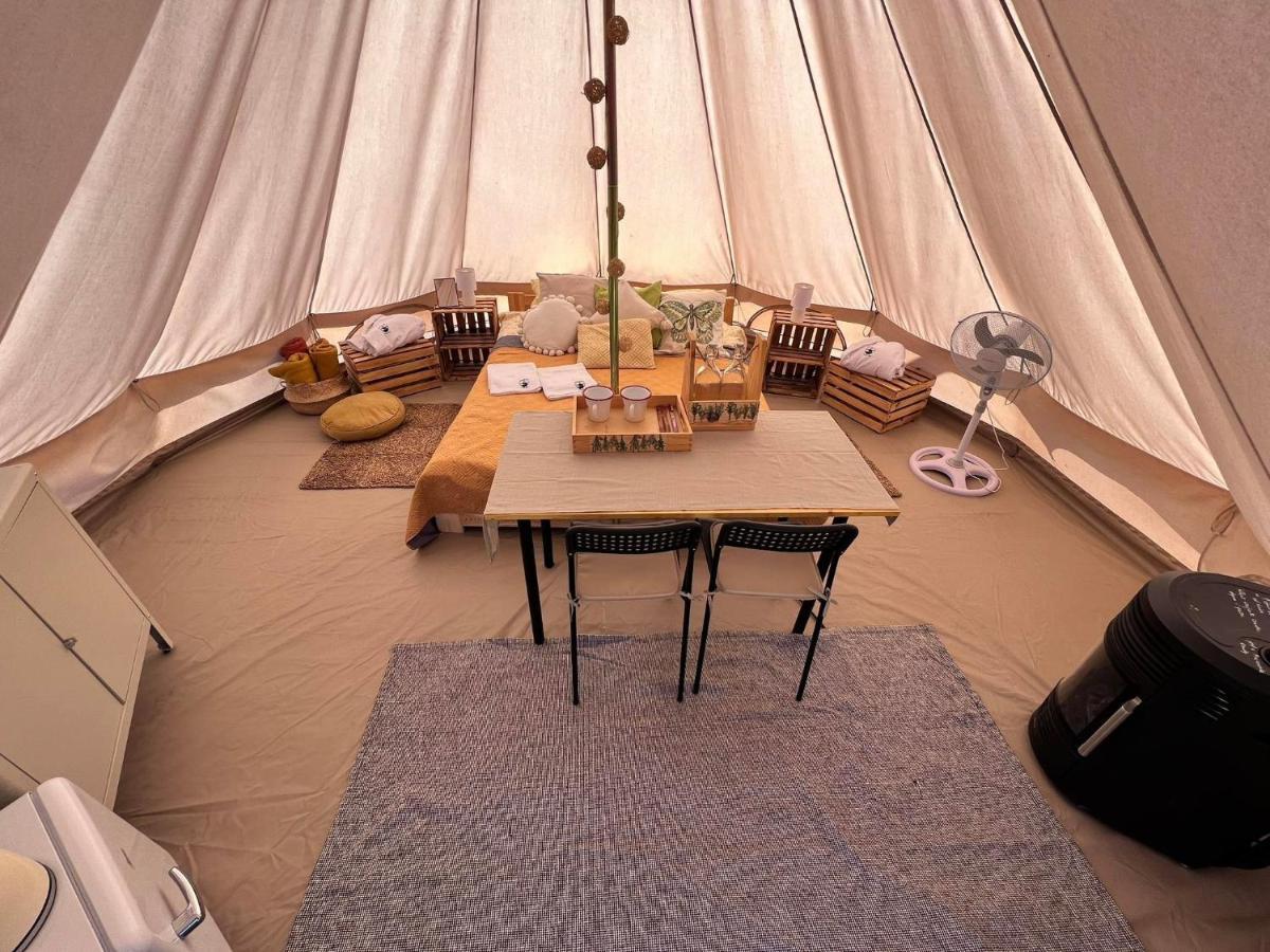 Отель Glamping Bieszczady Z Jacuzzi I Basenem Солина Экстерьер фото