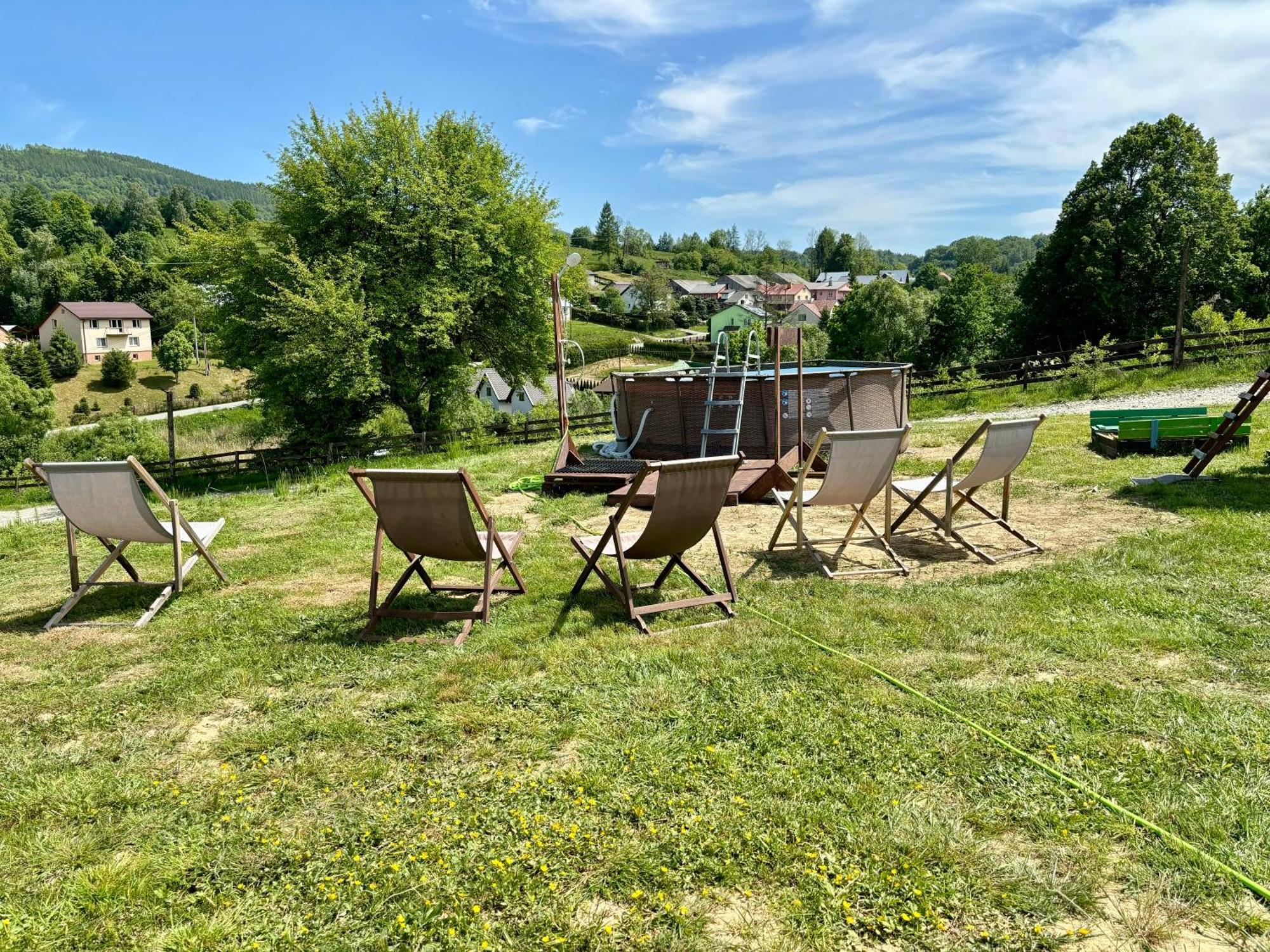 Отель Glamping Bieszczady Z Jacuzzi I Basenem Солина Экстерьер фото