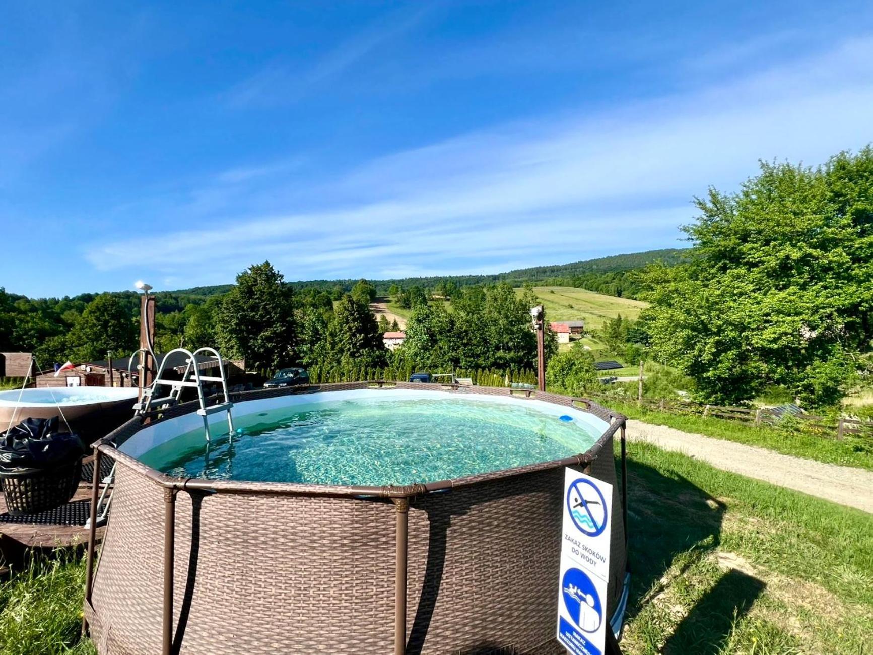 Отель Glamping Bieszczady Z Jacuzzi I Basenem Солина Экстерьер фото